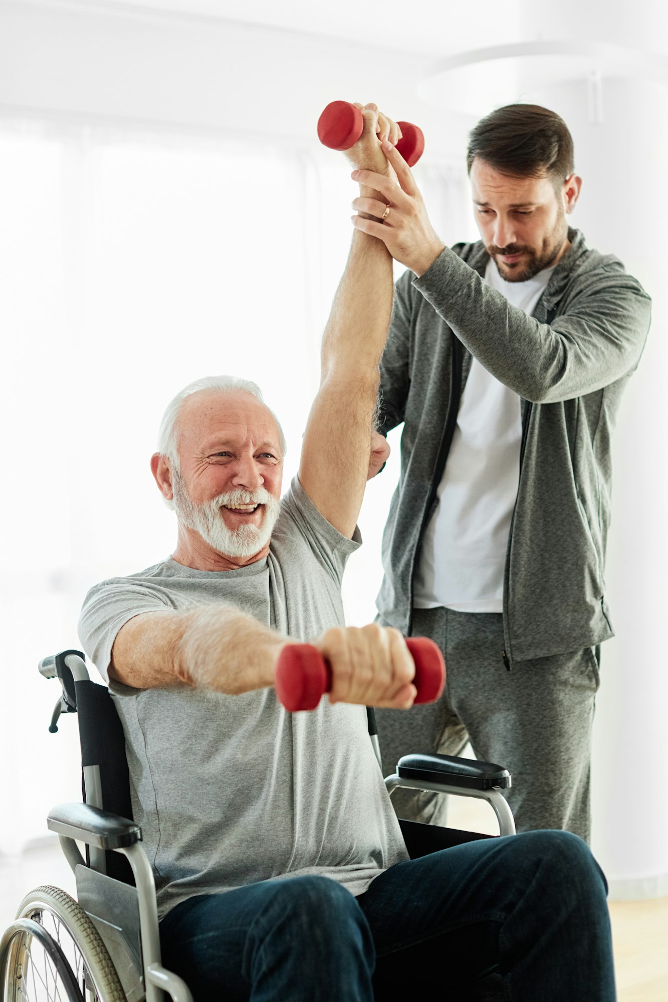 Physical Therapy for Seniors Tamarac 7 senior care exercise physical therapy exercising help assistence retirement home physiotherapy